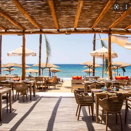 شقة Seaview For 4 *